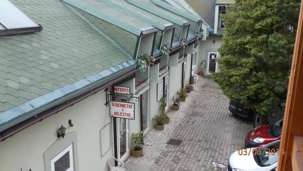 Penzion Marina Pri Slovenskej Restauracii Brezno Cameră foto