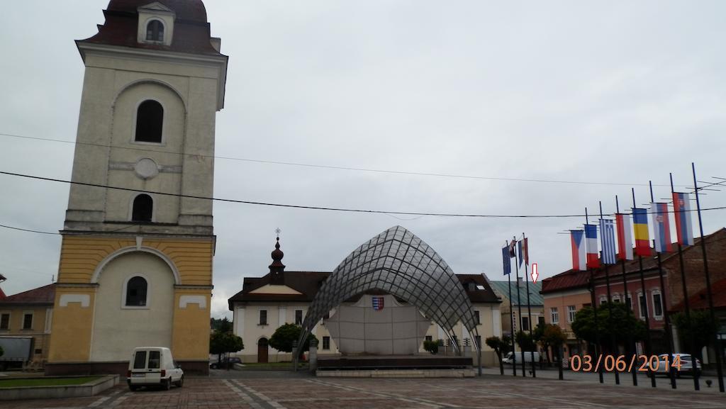 Penzion Marina Pri Slovenskej Restauracii Brezno Cameră foto